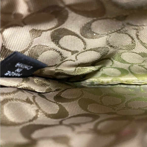 🔥 Vintage Coach Leather Zipper Wristlet | Red | Minimalist & Rare | EUC - Picture 5 of 6